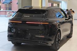 焕新极氪X上市 限时售价14.58万元起
