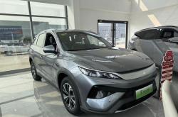 220KM长续航的宋Pro DM-i，直接戳中家庭用车刚需！