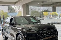 谁说SUV不运动？这台林肯飞行家让我开得很爽