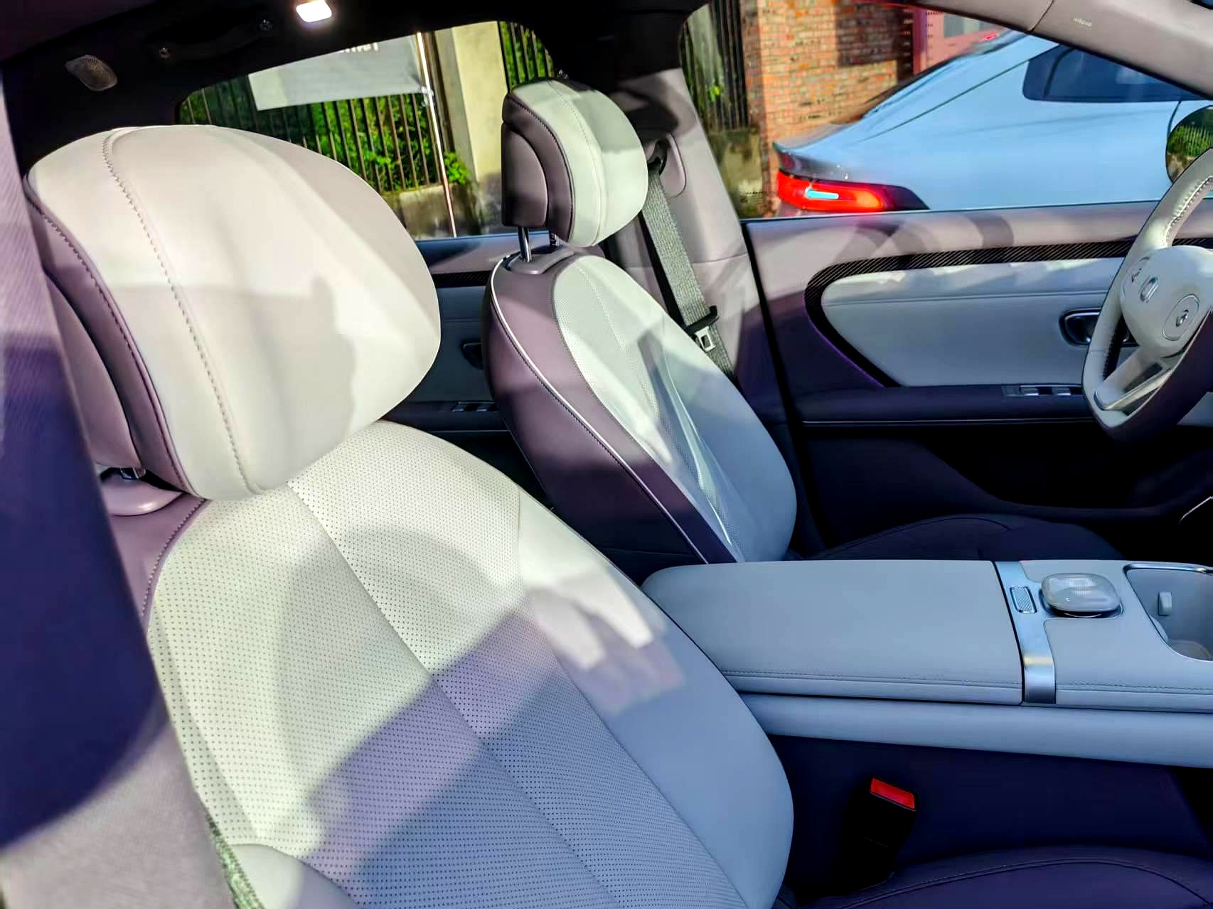 直接“推沟里”？​预售11.99万起，长安启源A06行不行？