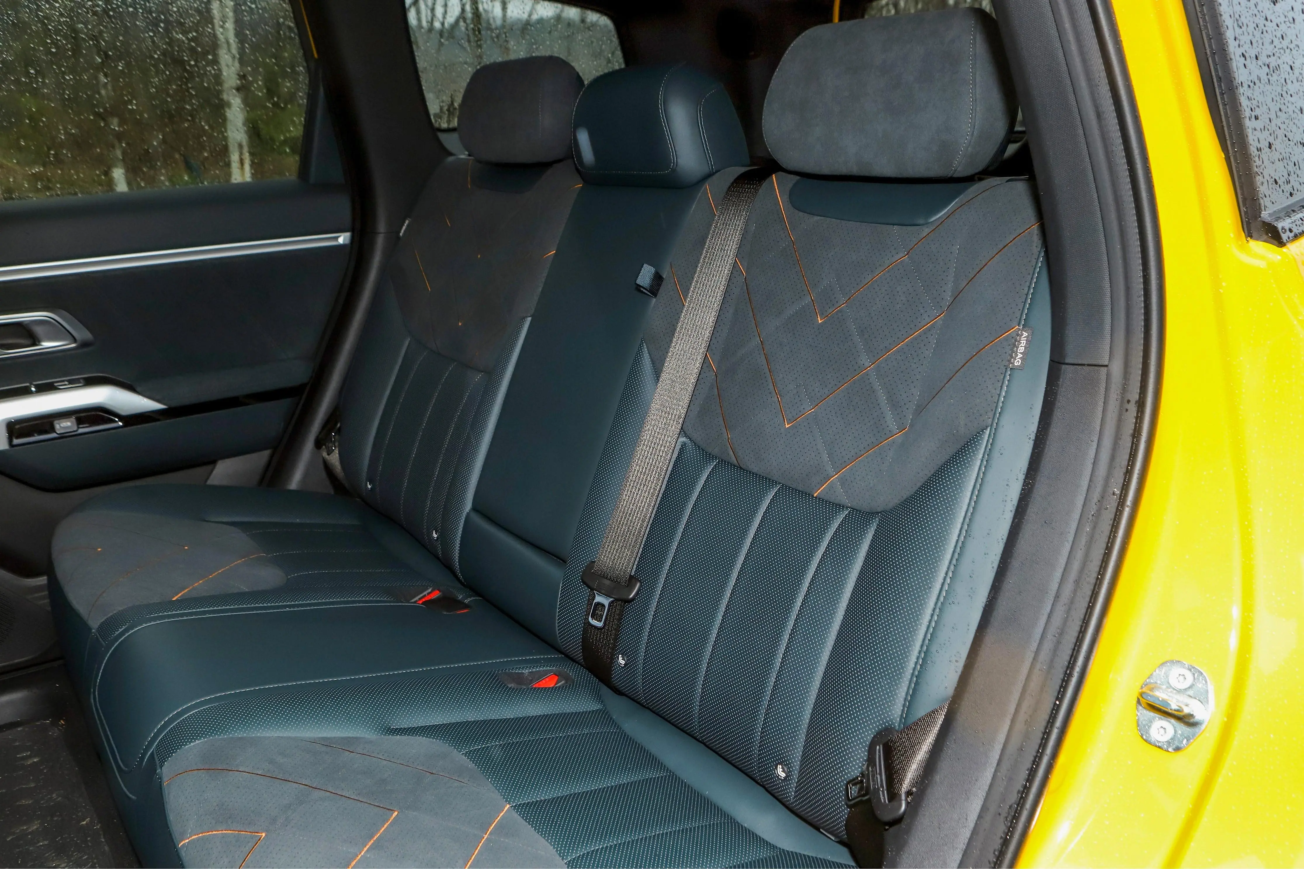 「全能硬派大空间SUV」星光560硬派登场