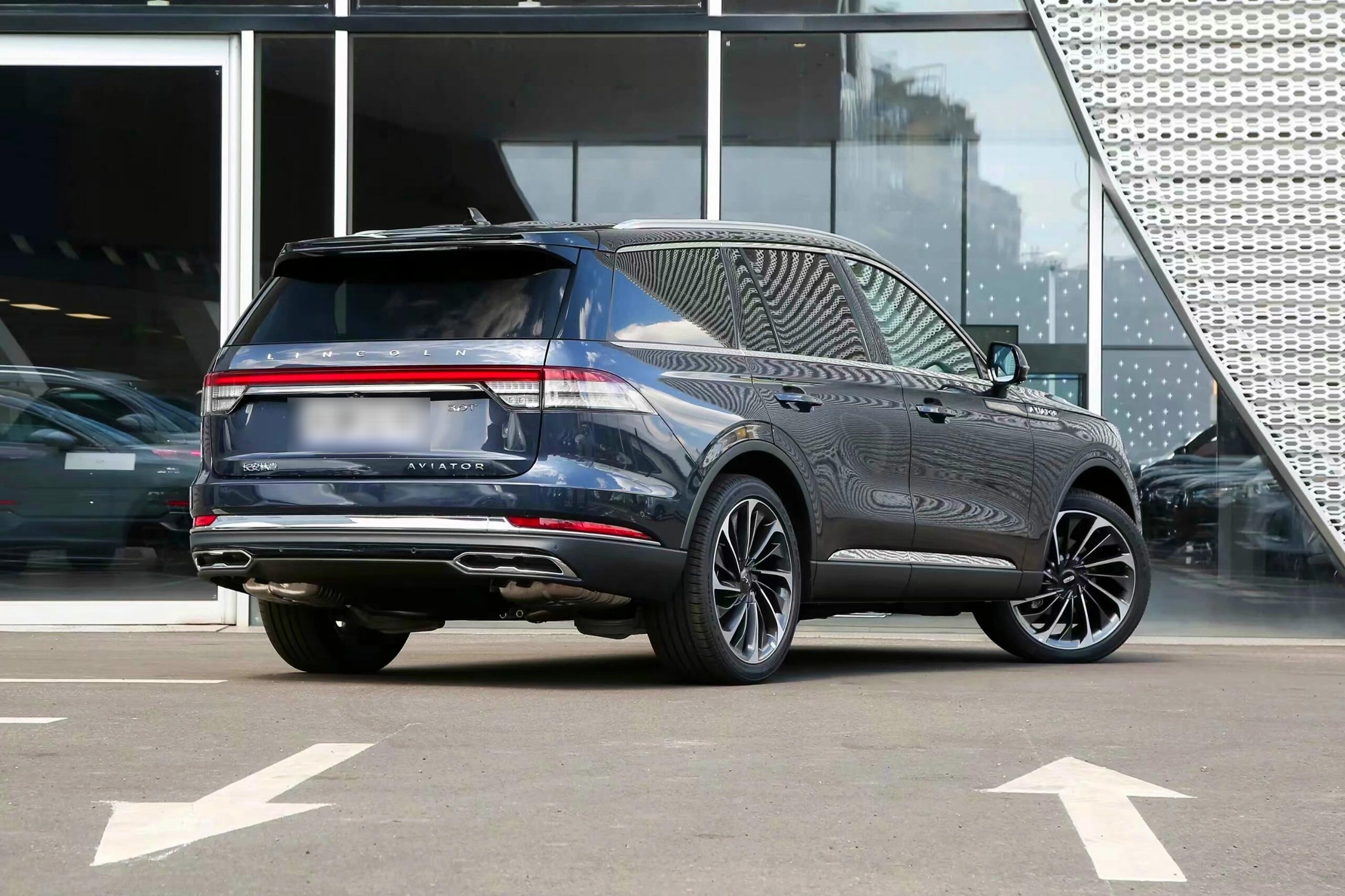 谁说SUV不运动？这台林肯飞行家让我开得很爽